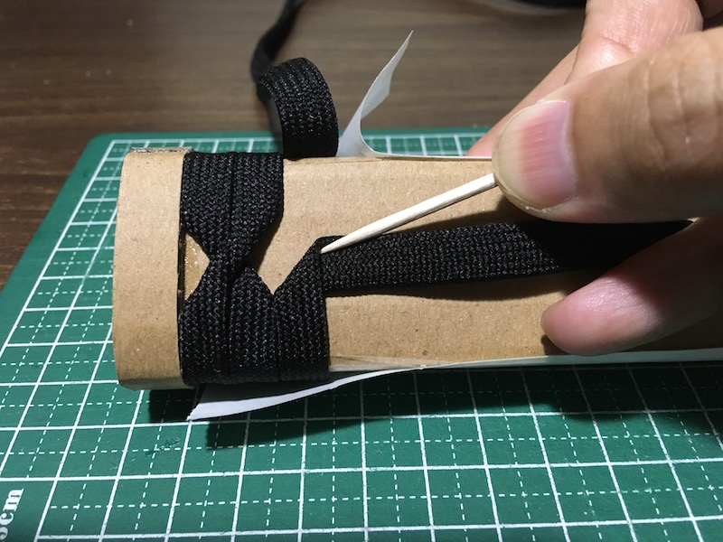 ダンボール刀の作り方５ 柄糸の巻き方 研究開発 相楽製作所